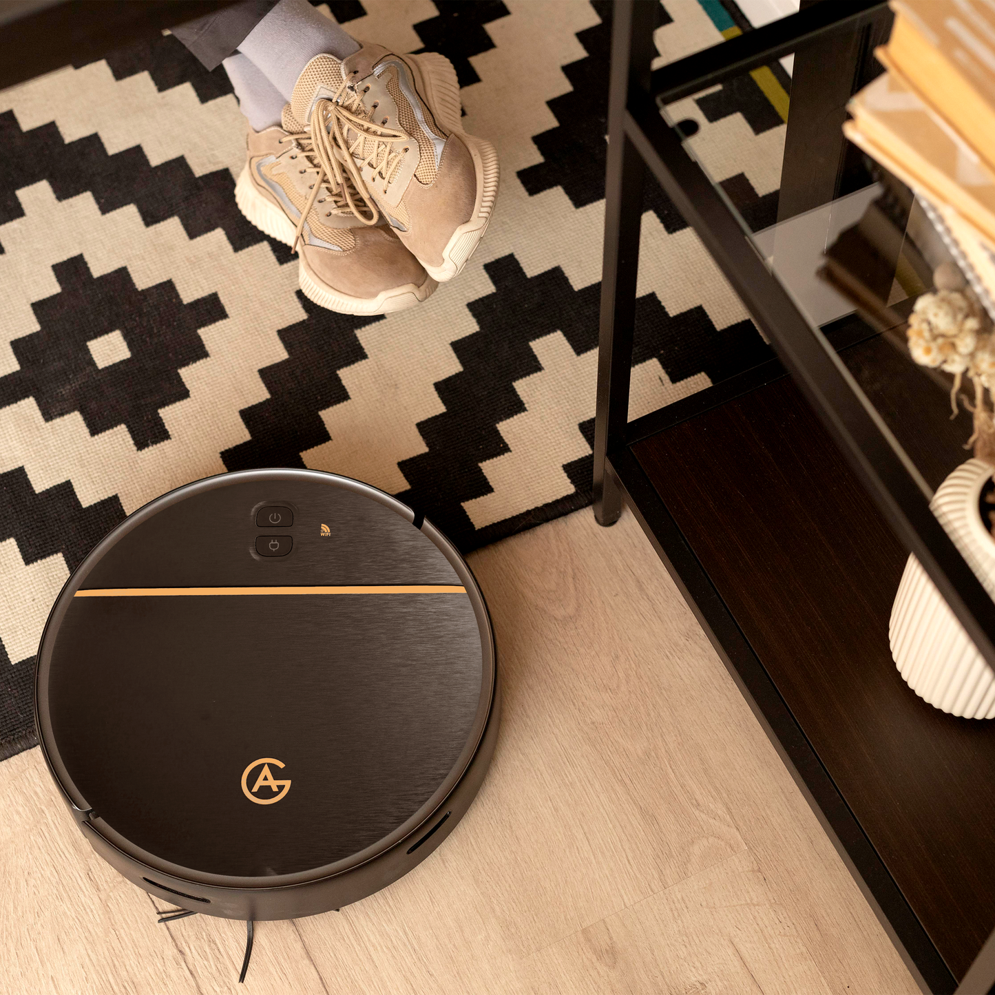 AG Robot Stofzuiger Met Dweilfunctie - Gold Stripe Design